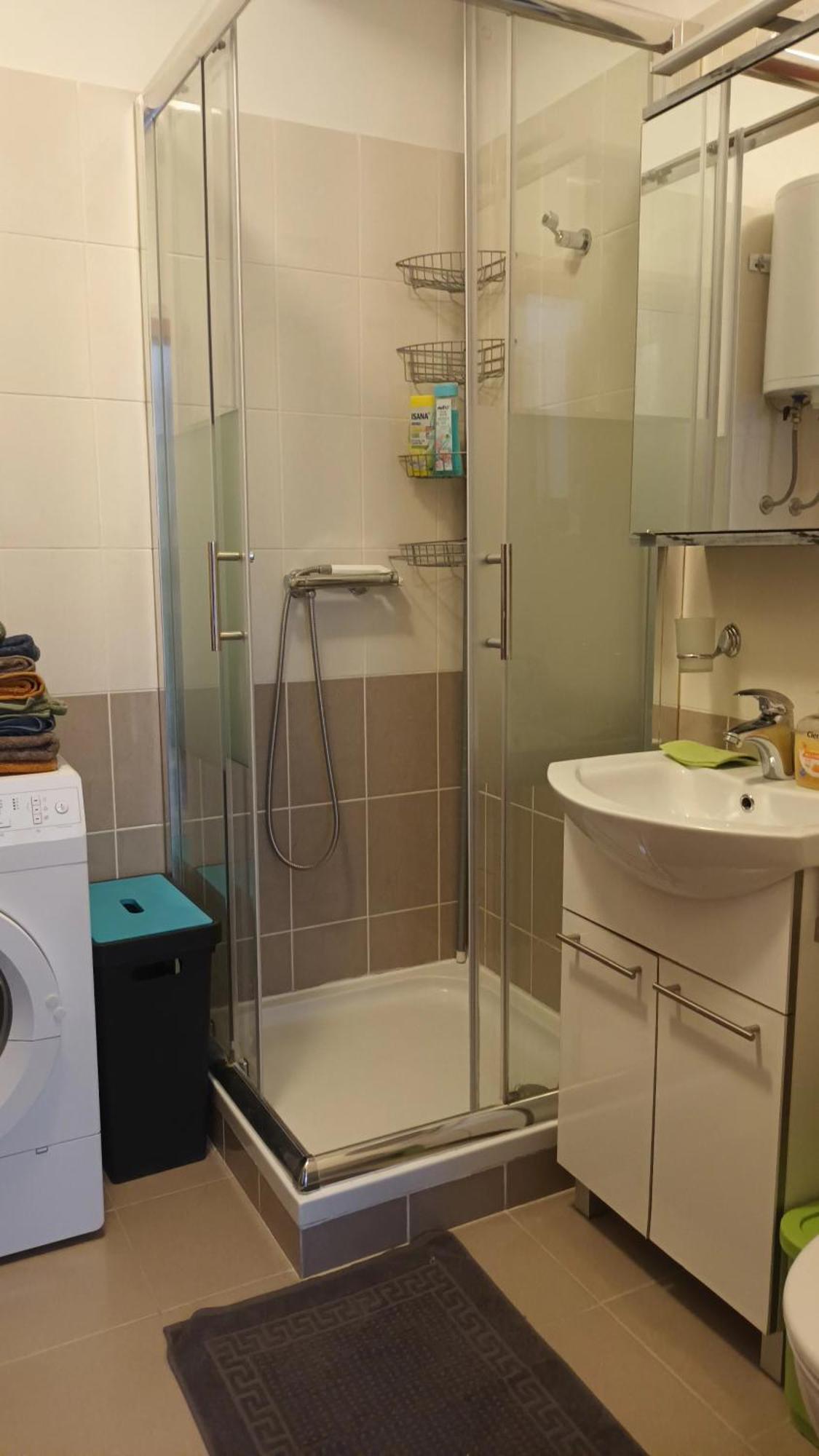 Apartman Sandra -Private Parking And Garden Zadar Dış mekan fotoğraf