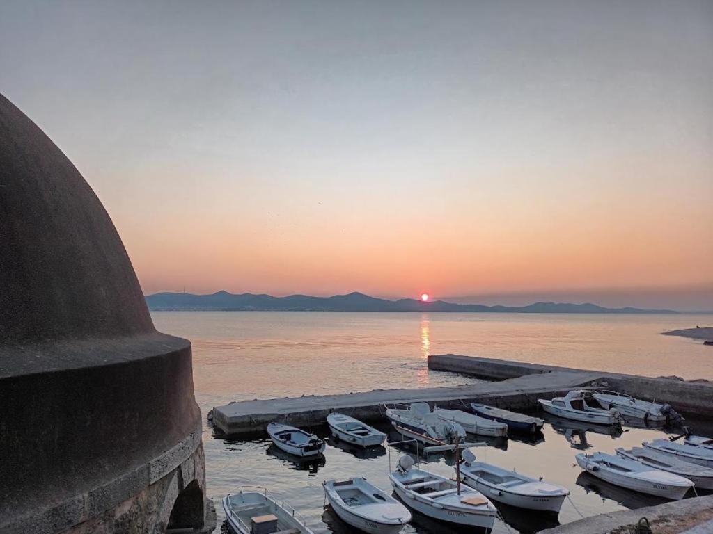 Apartman Sandra -Private Parking And Garden Zadar Dış mekan fotoğraf