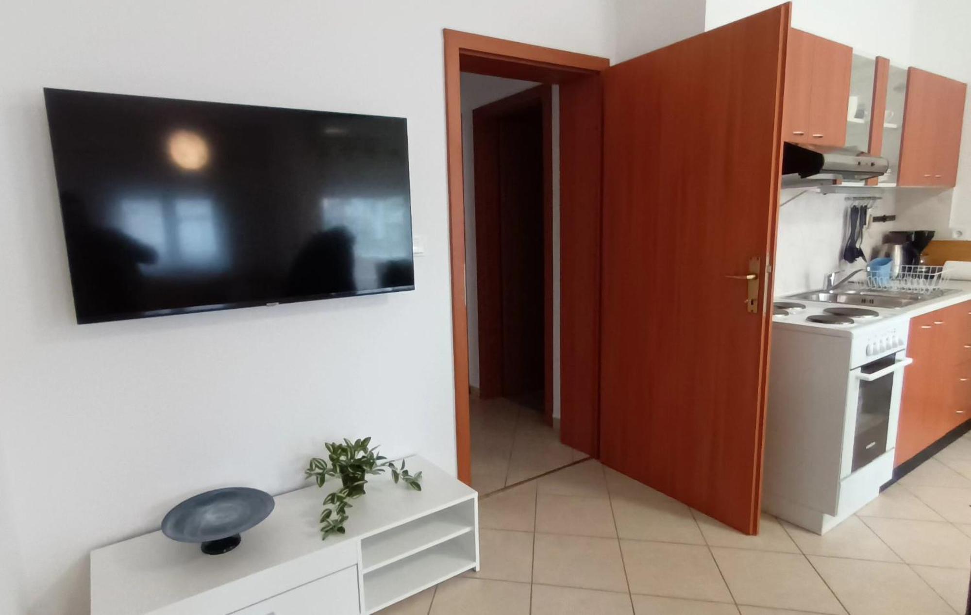 Apartman Sandra -Private Parking And Garden Zadar Dış mekan fotoğraf