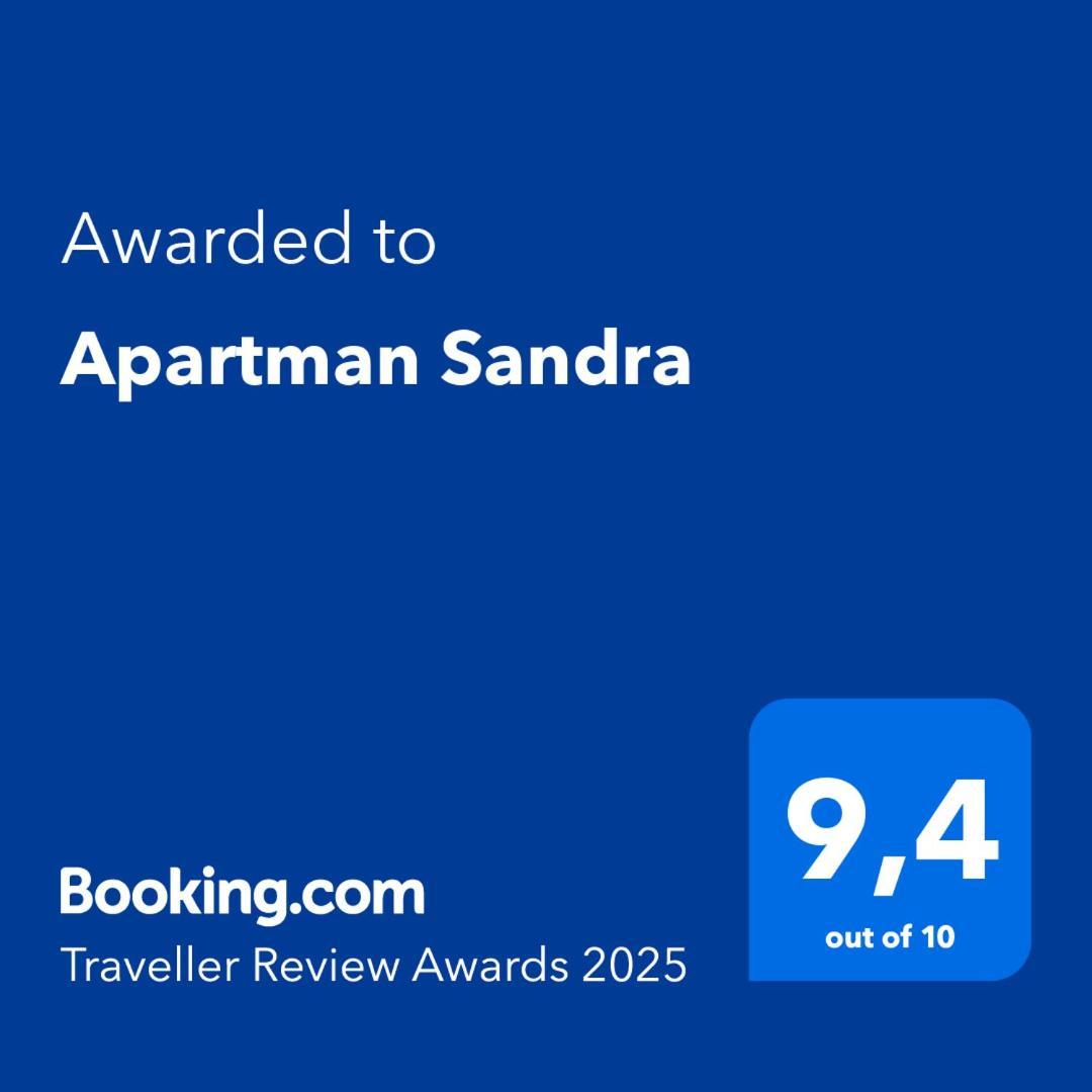 Apartman Sandra -Private Parking And Garden Zadar Dış mekan fotoğraf