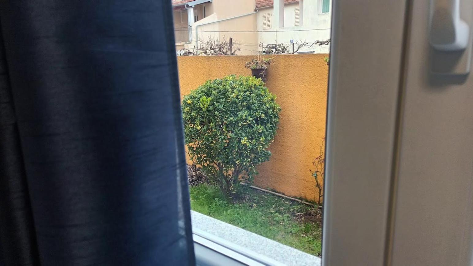 Apartman Sandra -Private Parking And Garden Zadar Dış mekan fotoğraf